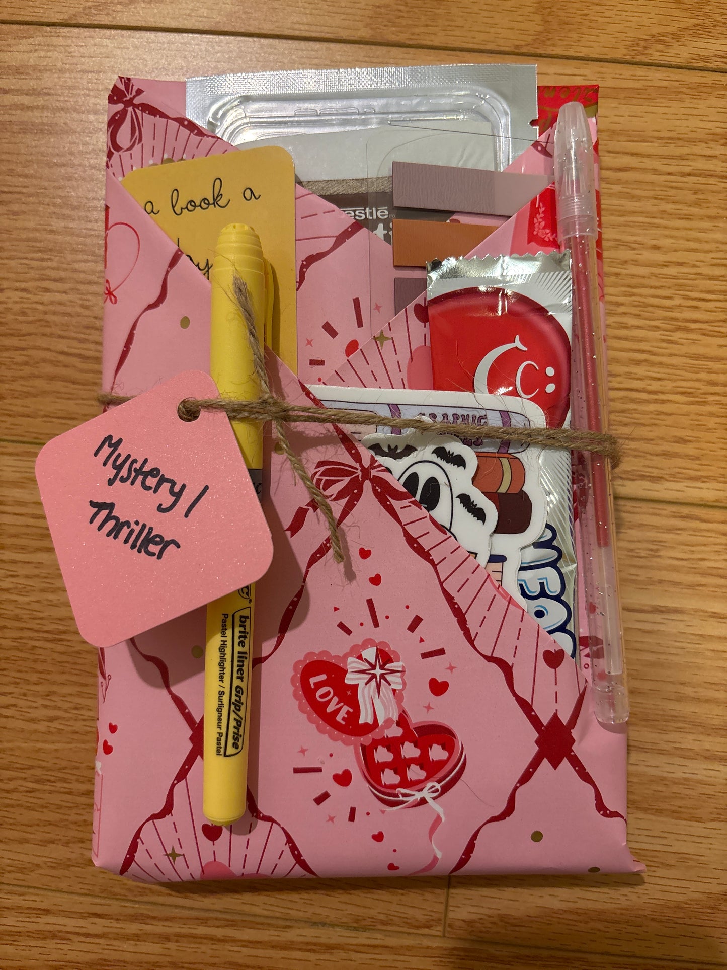 Blind Date with a Book 💌